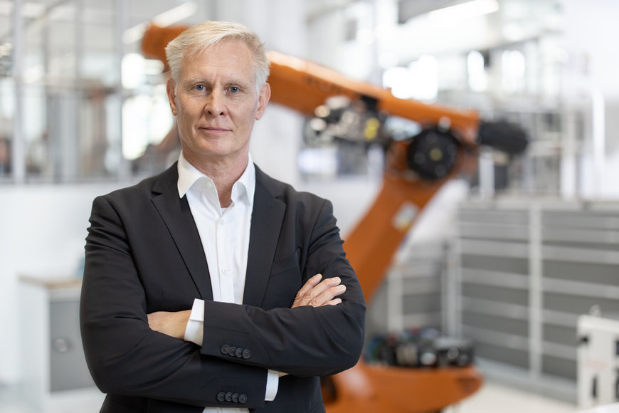 Sustainable mobility at Volvo with KUKA know-how